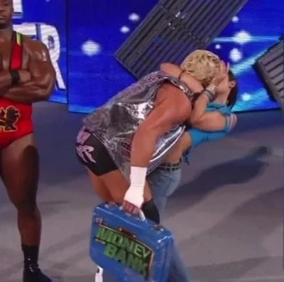 WWE – AJ Lee aka AJ Mendez making out with Dolph Ziggler