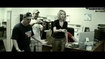 Dree Hemingway Explicit in Starlet