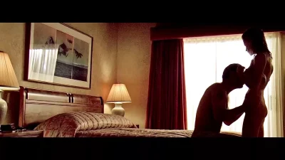 Celebrities Kim Basinger and Alec Baldwin get Wet and Steamy